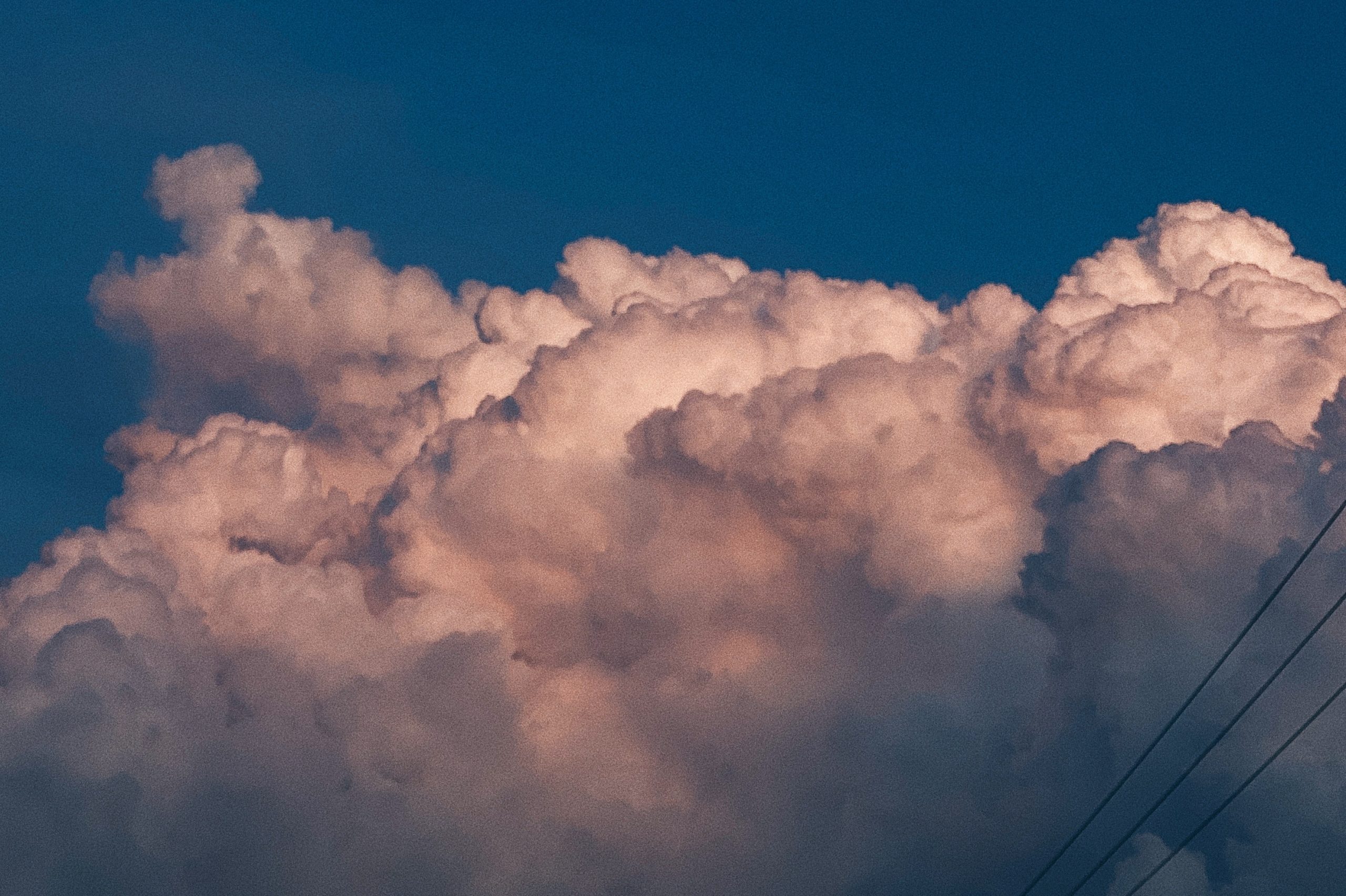 Best clouds. Небо с облаками газовые трубы.